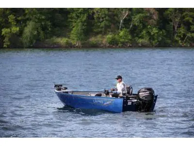 2024 Lund 1650 Angler sport