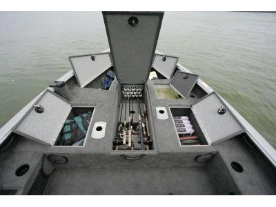 Lund 2075 Pro Guide 2075 Pro Guide tiller 2024 alt