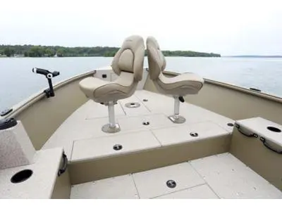 2024 Lund 2075 Alaskan sport