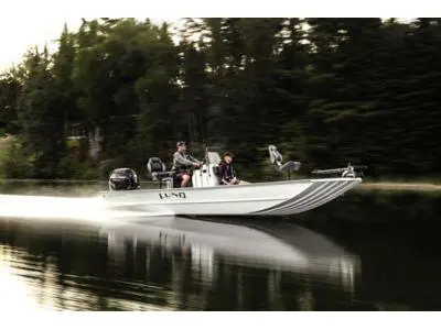 2024 Lund 2070 PREDATOR ss