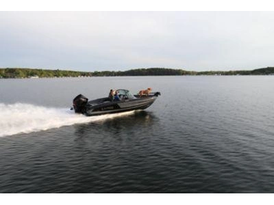 Lund 189 PRO-V GL 189 PRO-V GL sport 2024 alt