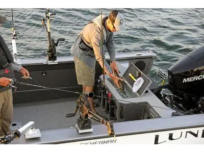 2024 Lund 2075 FISHERMAN sport