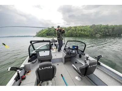 2024 Lund 2075 Alaskan ss