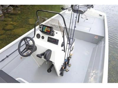 Lund 2070 PREDATOR 2070 PREDATOR ss 2024 alt