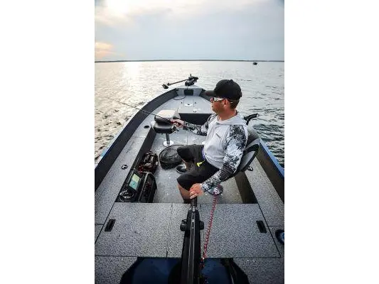 2024 Lund 1650 Angler sport