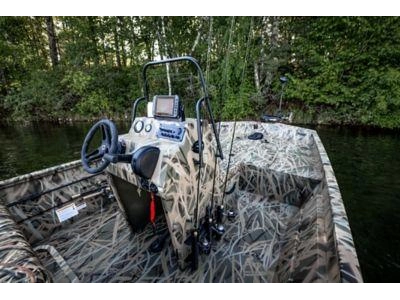 2024 Lund 1870 Predator 1870 Predator tiller alt