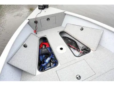 2024 Lund 2075 Alaskan sport