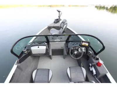 Lund 1650 Rebel XL tiller 2024