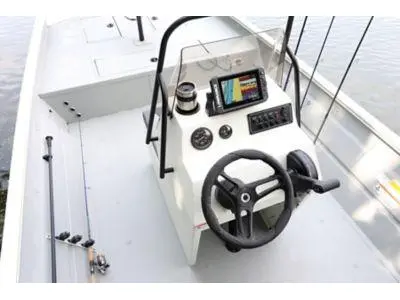 2024 Lund 2070 PREDATOR cc