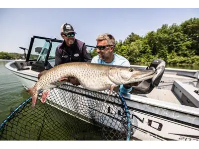 2024 Lund 2075 Alaskan tiller