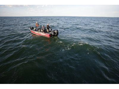 2024 Lund 2175 PRO-V 2175 PRO-V sport alt