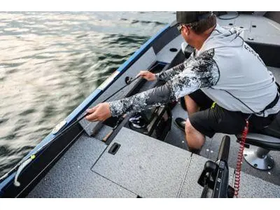 2024 Lund 1650 Angler tiller