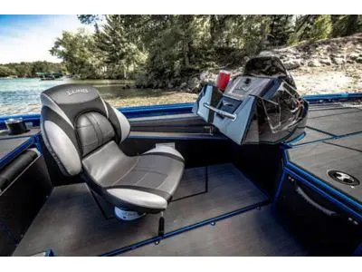 2024 Lund 1975 RENEGADE ss