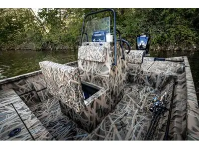 2024 Lund 1870 Predator tiller