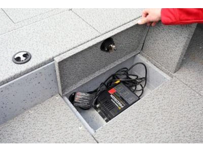 Lund 2075 Alaskan 2075 Alaskan tiller 2024 alt