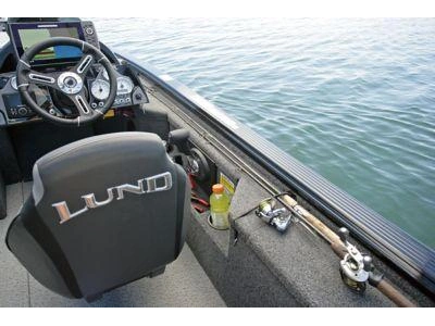 Lund 2075 Pro-V Musky XS 2075 Pro-V Musky XS 2024 alt