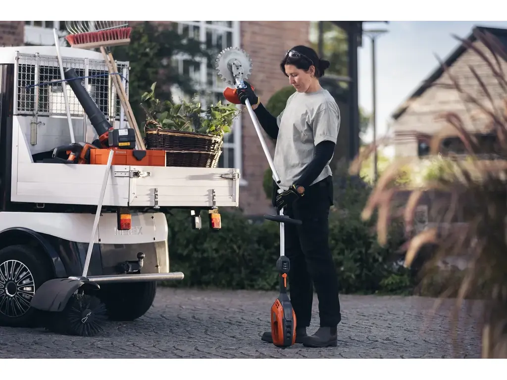 2024 Husqvarna 525iLK