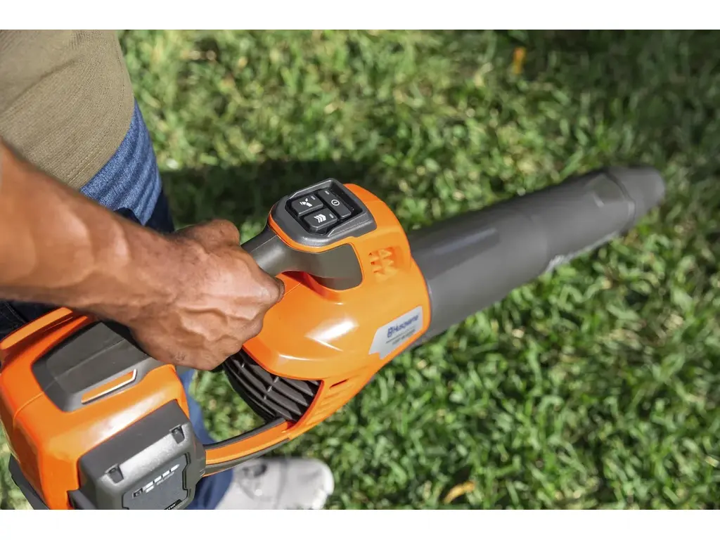 Husqvarna Leaf Blaster 350iB avec batterie et chargeur 2024