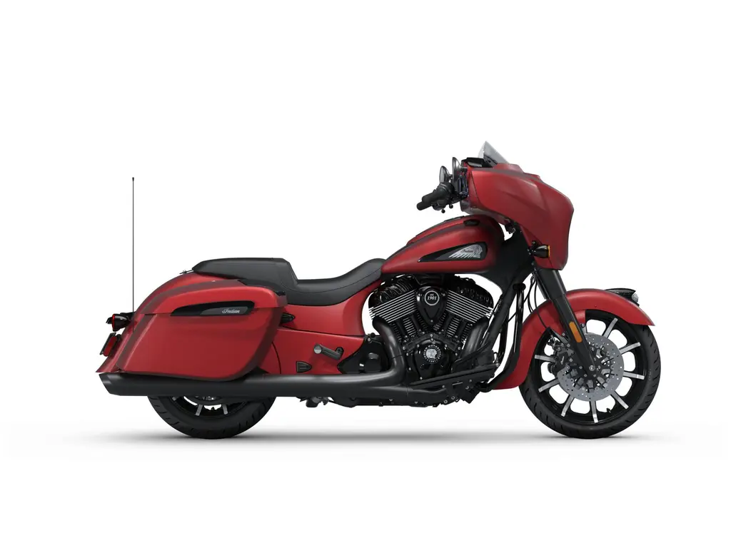 2025 Indian Motorcycle Chieftain Dark Horse with PowerBand Audio Package Sunset Red Smoke