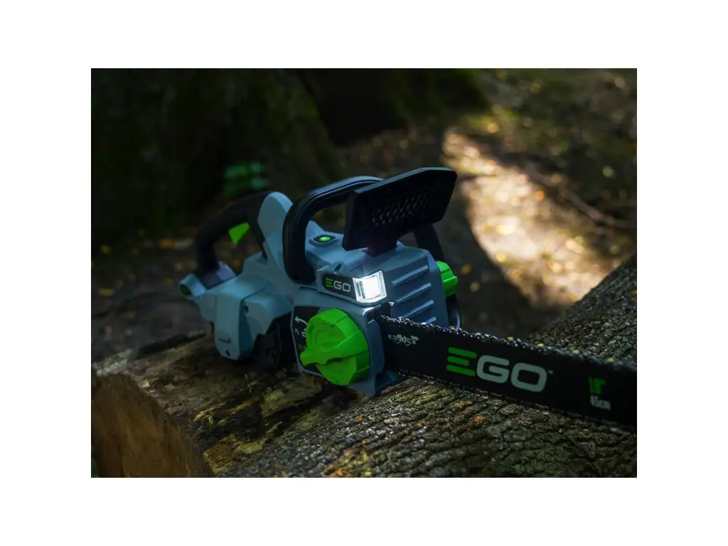 EGO 18″ Chain Saw (2 x G3 5.0 Ah Batt. + Rapid Charger) CS1804-2