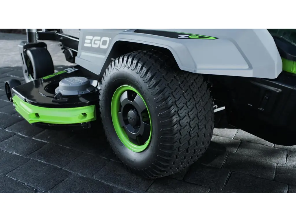 EGO 52'' Z6 Zero Turn Riding Mower(6 X 12 Ah Batt. Incl) ZT5207L