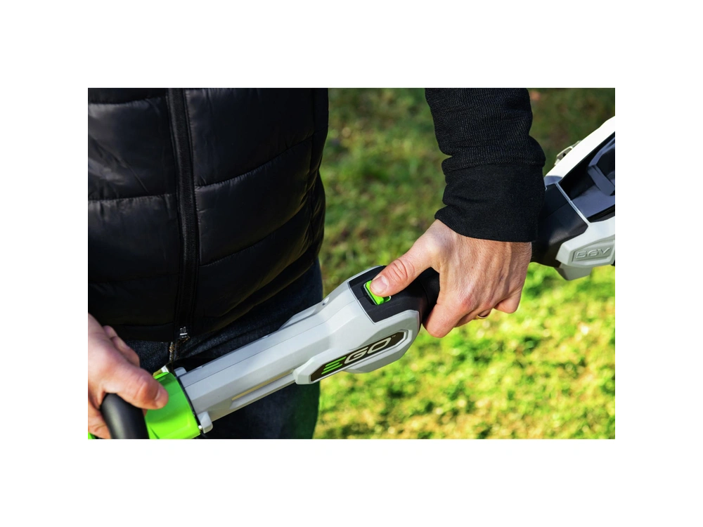 EGO Coupe-Herbe 15″ (Batt G3 2.5 Ah et Chargeur Régul.) Coupe-Herbe 15″ (Batt G3 2.5 Ah et Chargeur Régul.) ST1511T alt