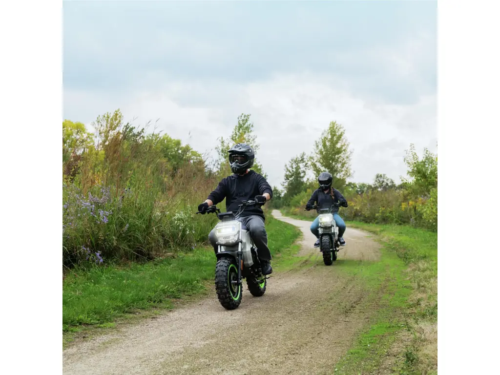 EGO Mini Moto (2X G3 7.5Ah + Ch.Double) MB1005C-2