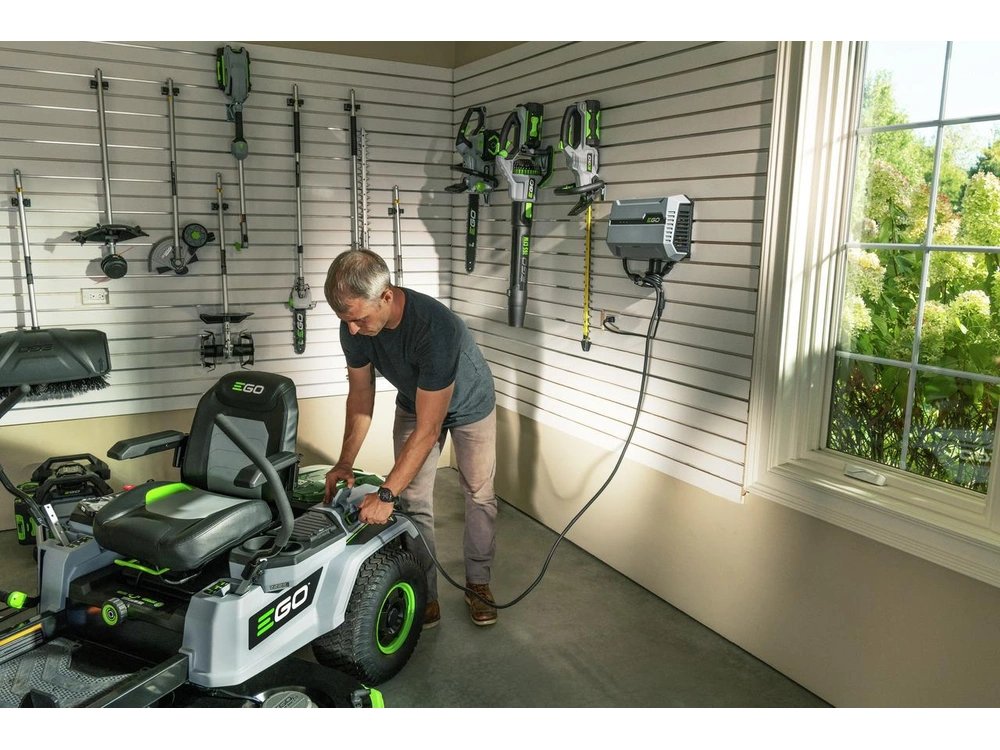 EGO Tondeuse Assise Z6 52'' ( 6 Batteries 12.0 Ah incl) Tondeuse Assise Z6 52'' ( 6 Batteries 12.0 Ah incl) ZT5207L alt