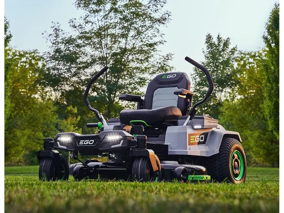EGO 42'' Z6 Zero Turn Riding Mower 4 X 10 Ah Batt. Incl. ZT4204L