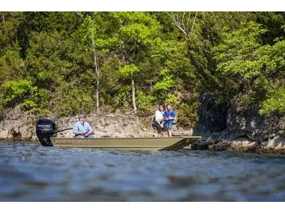 2024 Crestliner 1660 Retriever Jon Deluxe