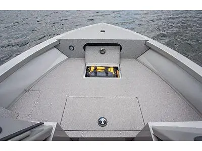 2024 Crestliner 1850 Commander