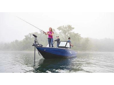 Crestliner Fish Hawk 1950 Fish Hawk 2024 alt