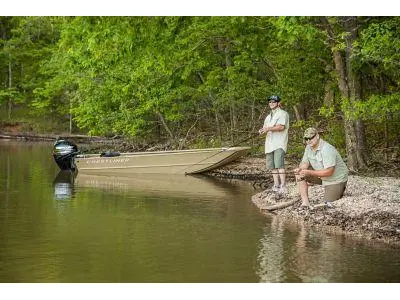 2024 Crestliner 1660 Retriever Jon Deluxe