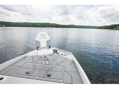 2024 Crestliner 1800 Bay