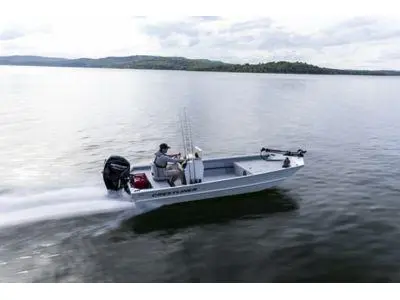 2024 Crestliner 1860 Retriever Rcc