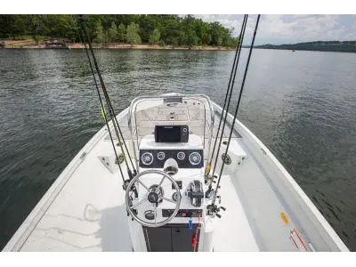 2024 Crestliner 1800 Bay