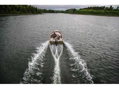 Crestliner Discovery 1650 Discovery Tiller 2024 alt