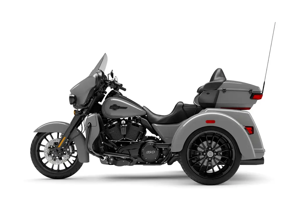 Harley-Davidson Tri Glide® Ultra Billiard Gray (Garniture en noir) 2025