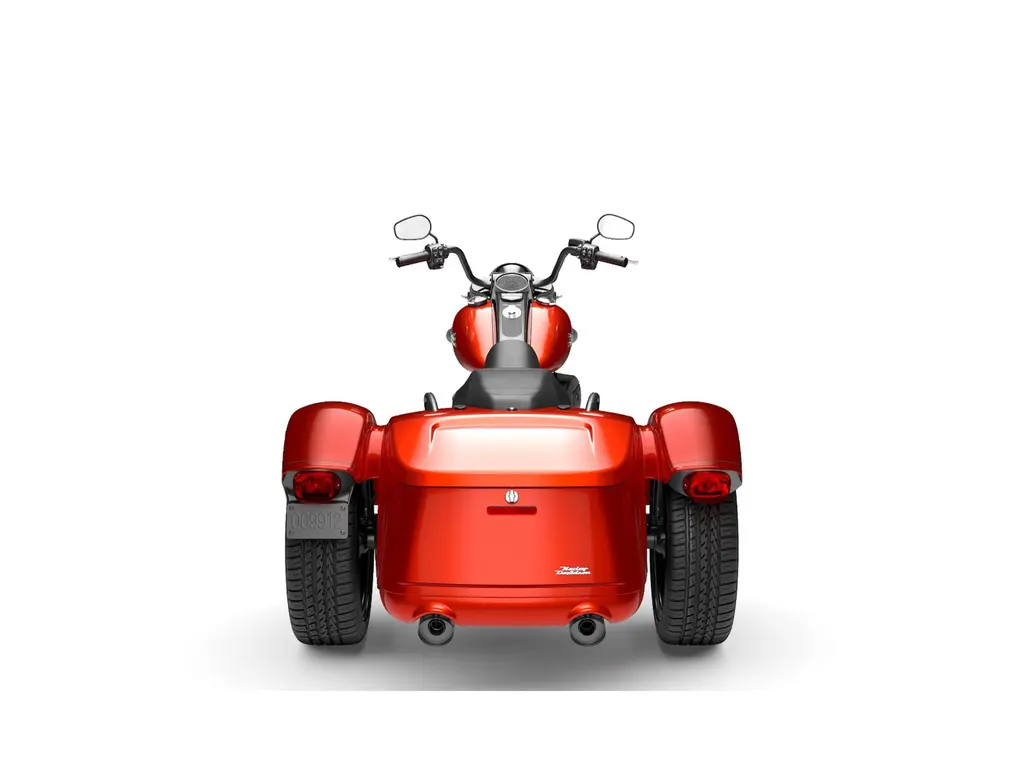 Harley-Davidson Freewheeler Feu Whisky 2025