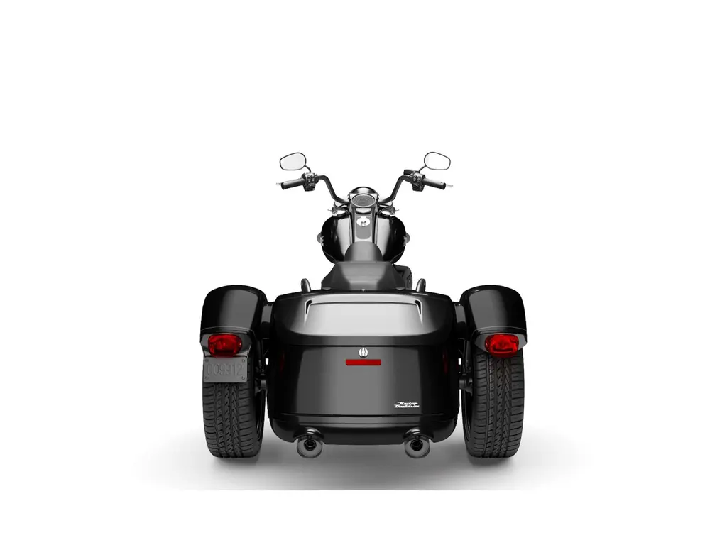 Harley-Davidson Freewheeler Vivid Black 2025