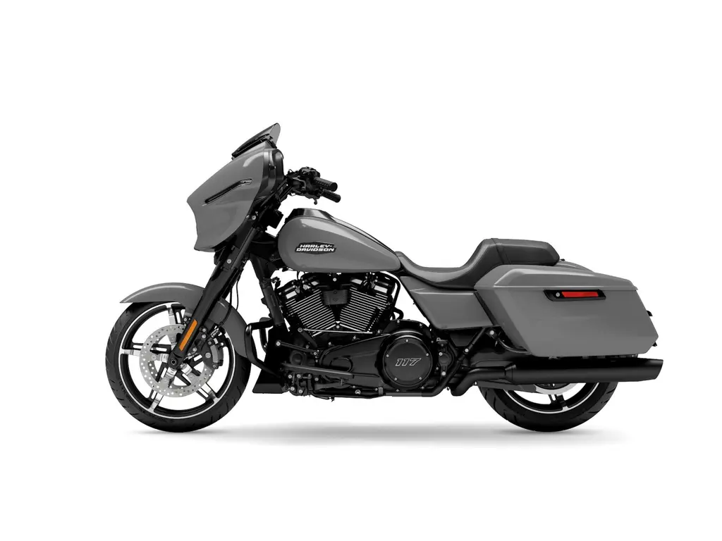 2025 Harley-Davidson Street Glide® Billiard Gray (Black Finish)