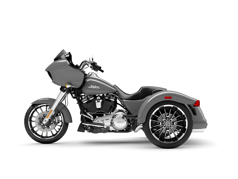 2025 Harley-Davidson Road Glide® 3 Road Glide® 3 Billiard Gray (Chrome Finish) alt