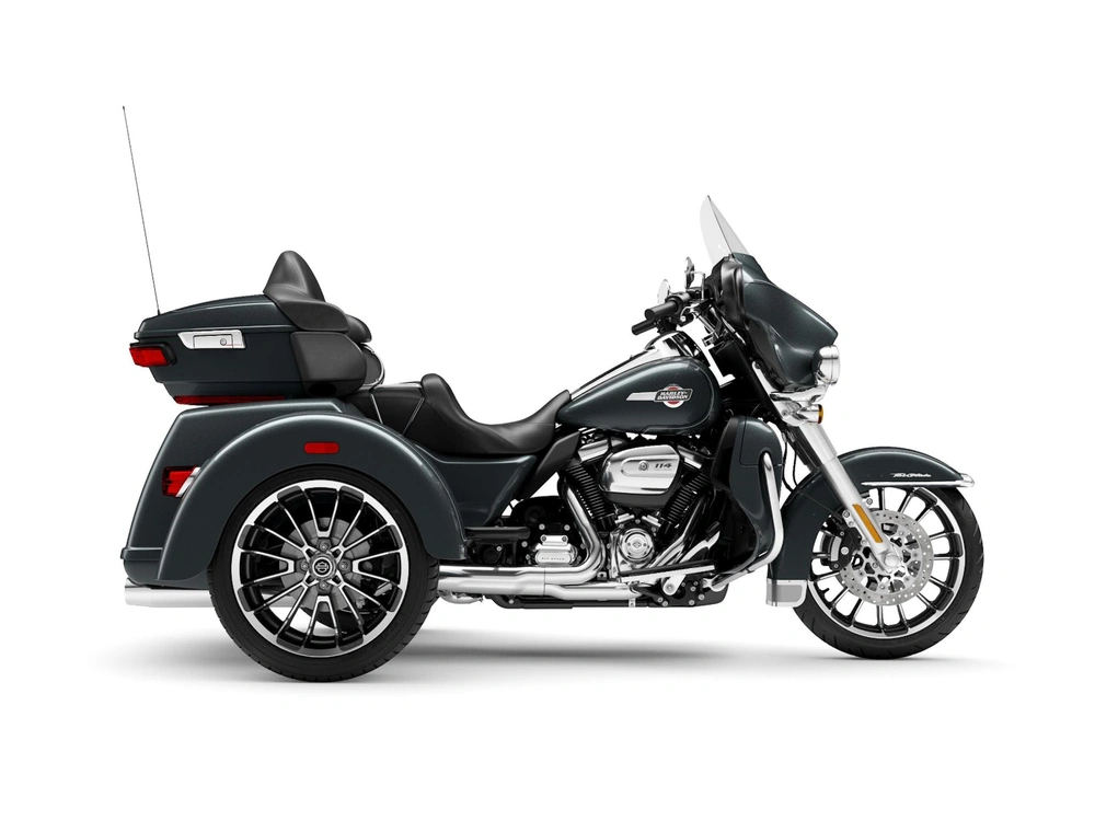 Harley-Davidson Tri Glide® Ultra Tri Glide® Ultra Iron Horse Metallic (Garniture en chrome) 2025 alt