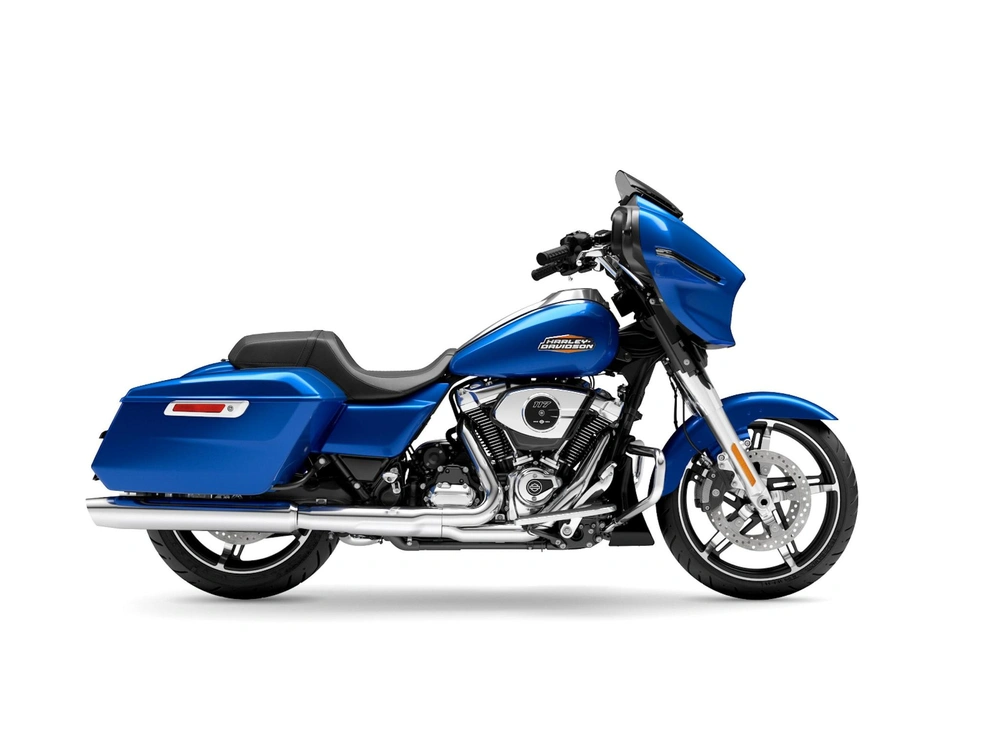 2025 Harley-Davidson Street Glide® Street Glide® Blue Burst (Chrome Finish) alt