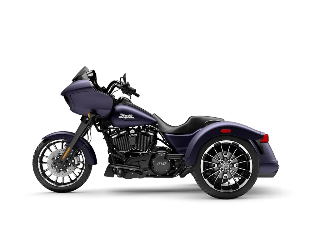 Harley-Davidson Road Glide® 3 Purple Abyss Denim (Garniture en noir) 2025