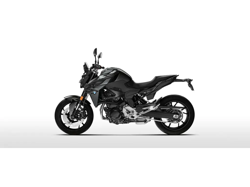 2024 BMW F 900 R Triple black