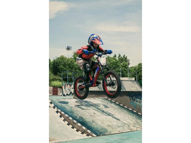 RFN EVO-18 EVO-18 2025 alt