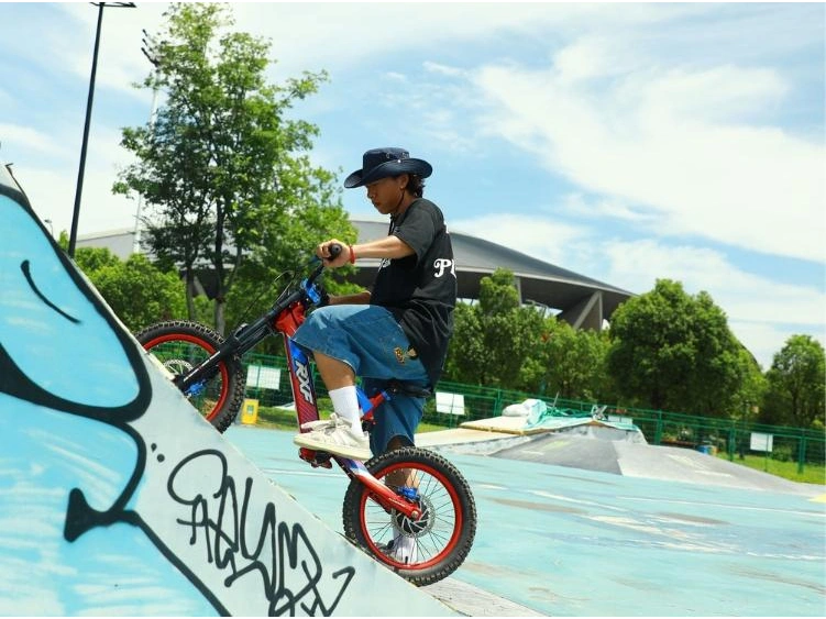 RFN EVO-18 EVO-18 2025 alt