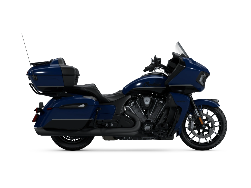 2025 Indian Motorcycle Indian Pursuit Dark Horse Indian Pursuit Dark Horse with 112 and Powerband Audio Package Springfield Blue Vivid Crystal with Black Vivid Crystal alt