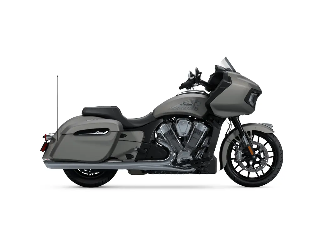 2025 Indian Motorcycle Indian Challenger Heavy Metal Smoke